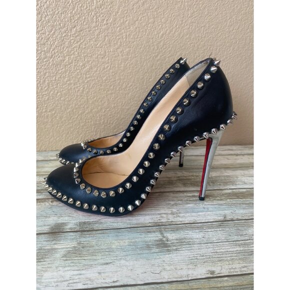 Christian Louboutin Dorispiky Black Leather Spiked Pumps 37.5/US7.5 w/COA No Box - Picture 11 of 15